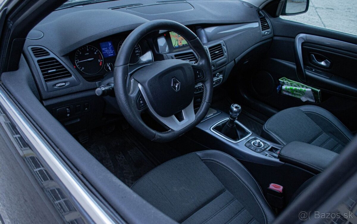 Renault Laguna 2.0 dCi 4control - 9