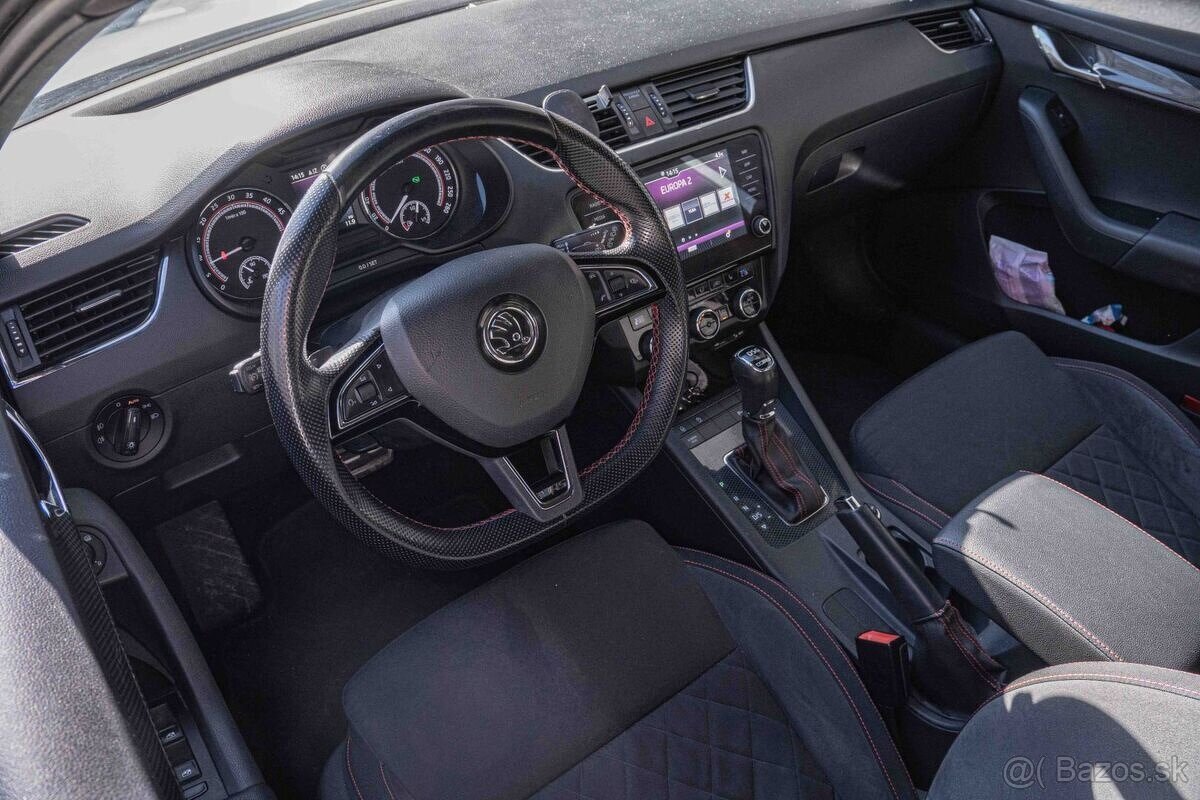 Škoda Octavia Combi RS TDI - 9
