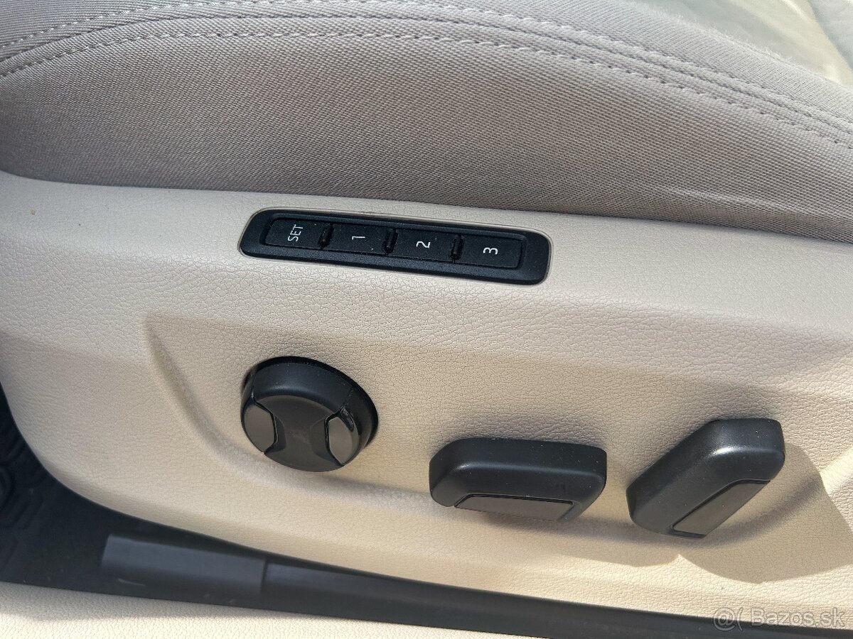 Škoda Superb III Combi, Style ZNÍŹENÁ CENA DO KONCA TYŽDNA - 9