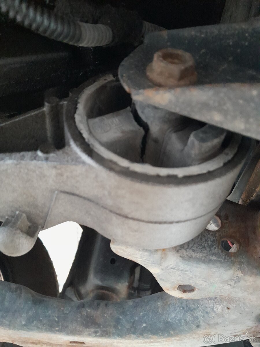 Autoservis a opravu osobných aút v Topoľčanoch. - 9