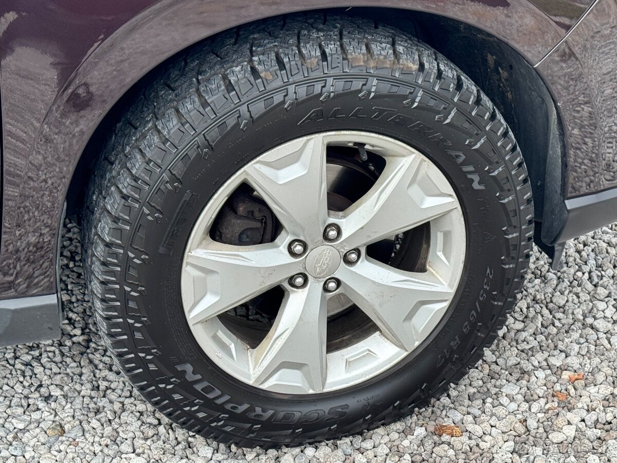 Subaru Forester 2.0i Comfort CVT - 9