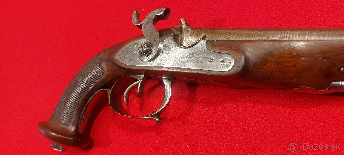 PERKUSNÁ PIŠTOL VENERY - 9