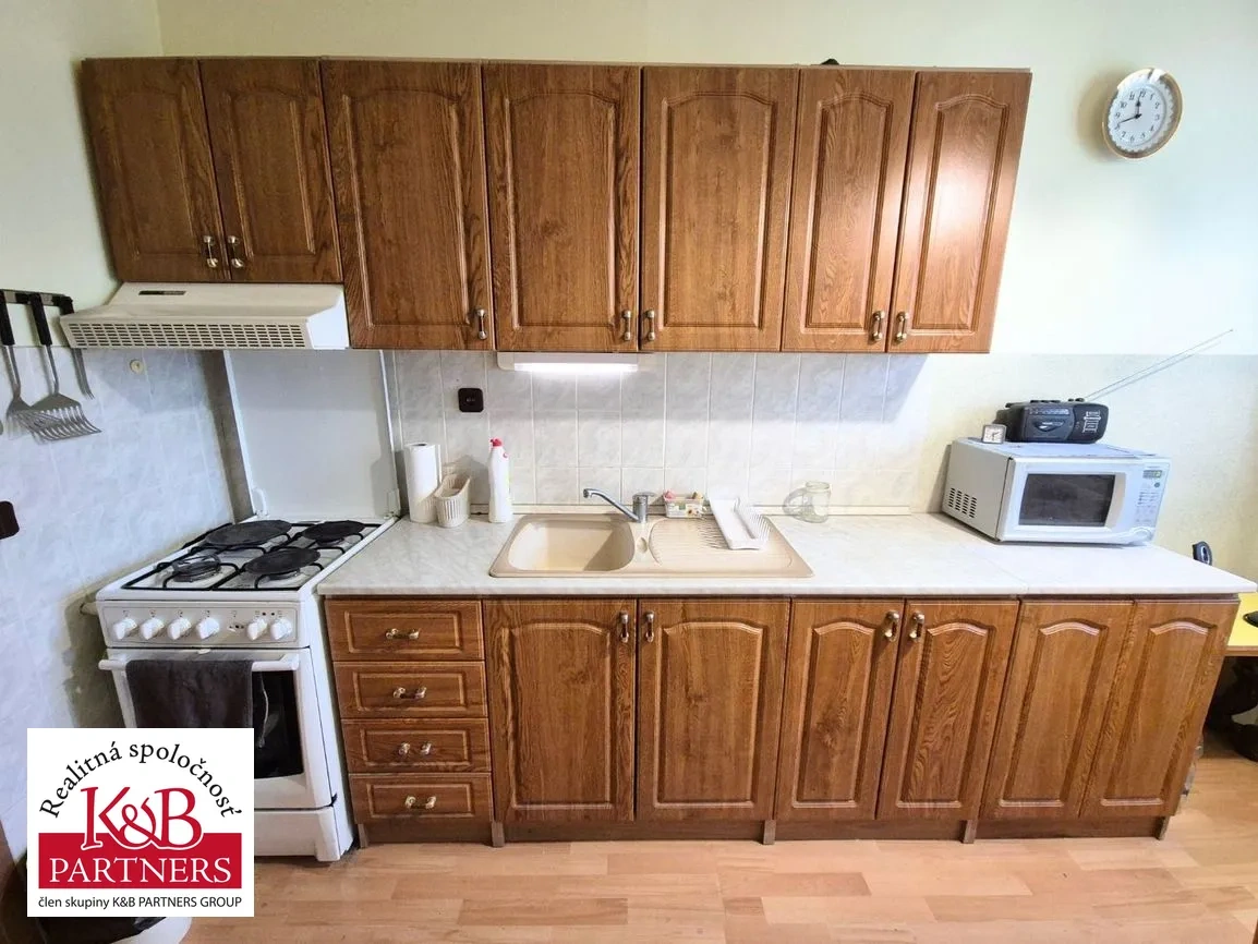 Ponúkame na predaj pekný-priestranný 4izb. byt v Trenčíne - 9