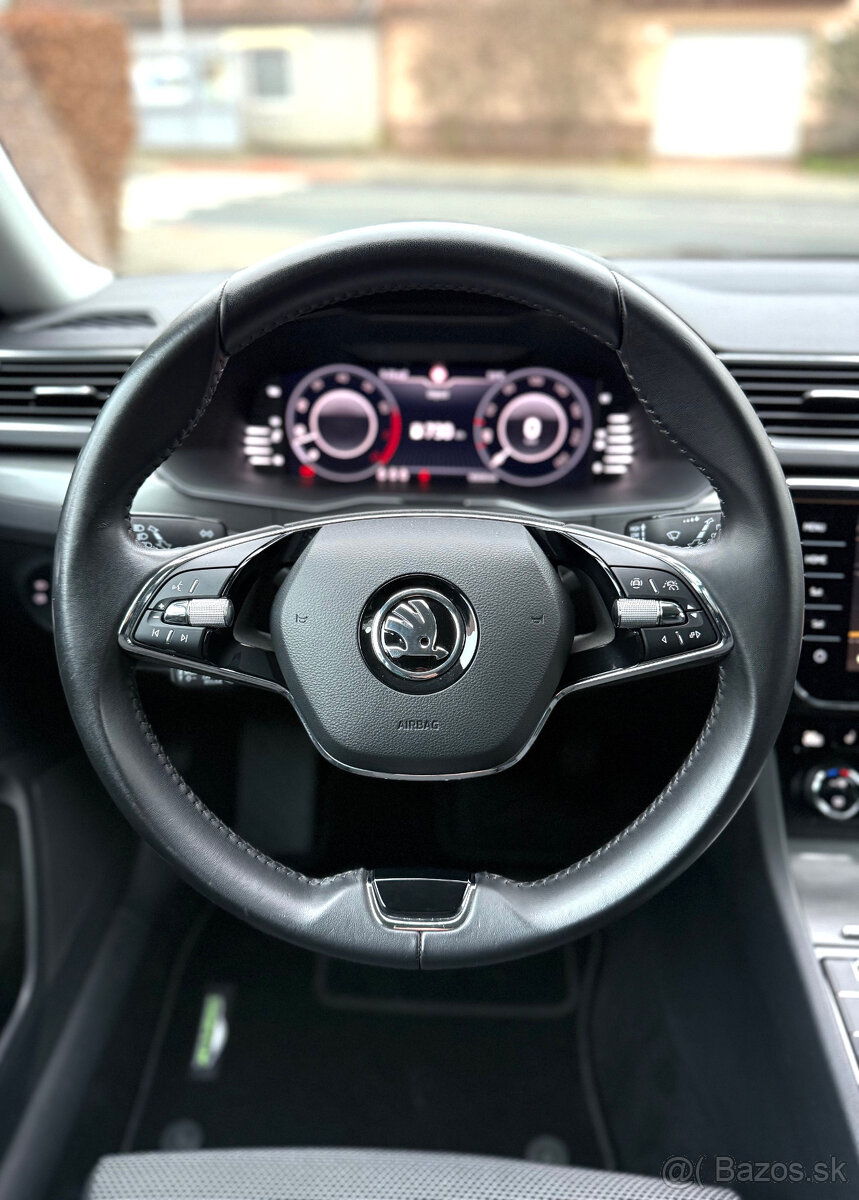 Škoda Superb, 1.4iV,160kw,AMBITION PLUS,2021 - 9