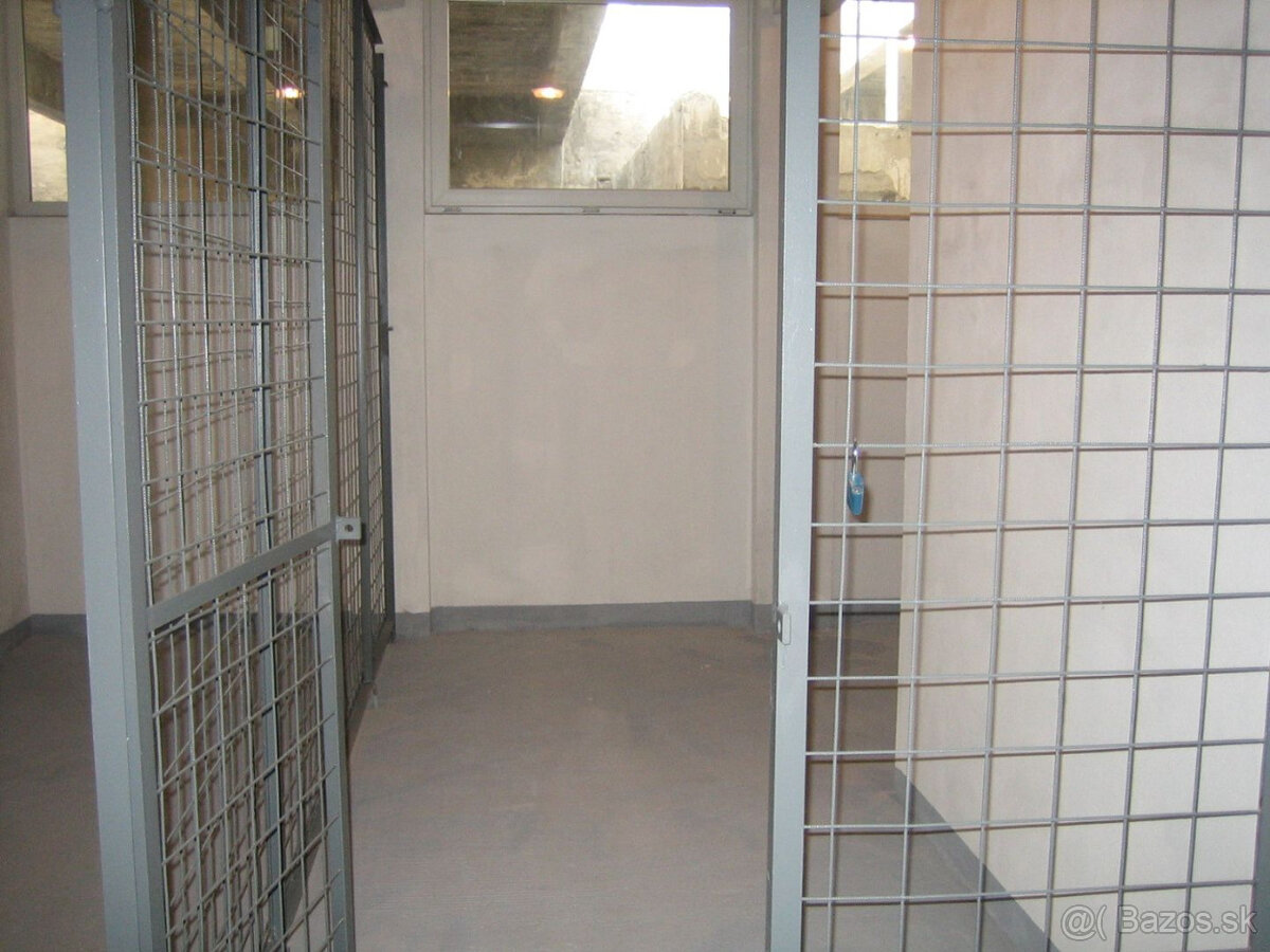 Prenájom veľkého 2 - izbového bytu Bytčická ulica - 9