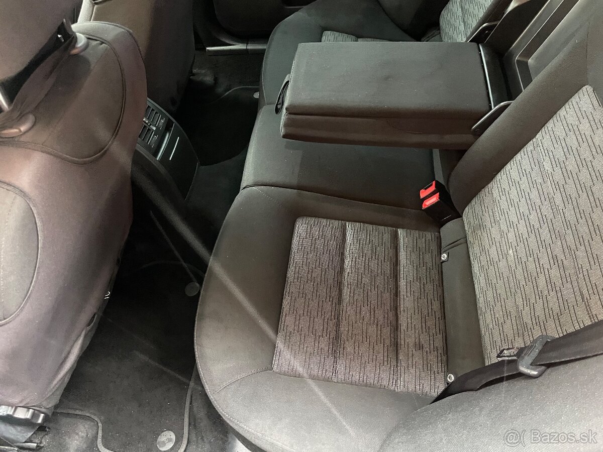 Predám Škoda octavia2 fl 1,6tdi 77kw cayc r.v2012 - 9