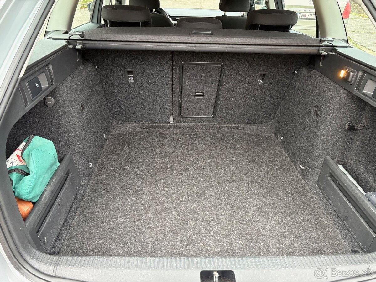 Predám Škoda Octavia III Combi 1,6 TDI Style Plus - 9