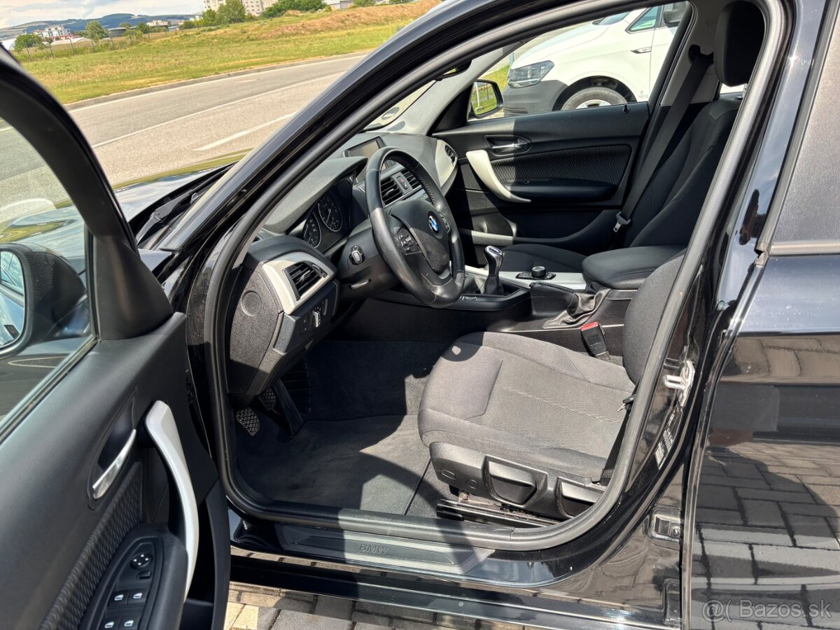 BMW 116i - 9