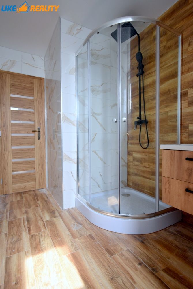 REZERVOVANÉ Veľkometrážny 3 izbový byt Príbovce - 9