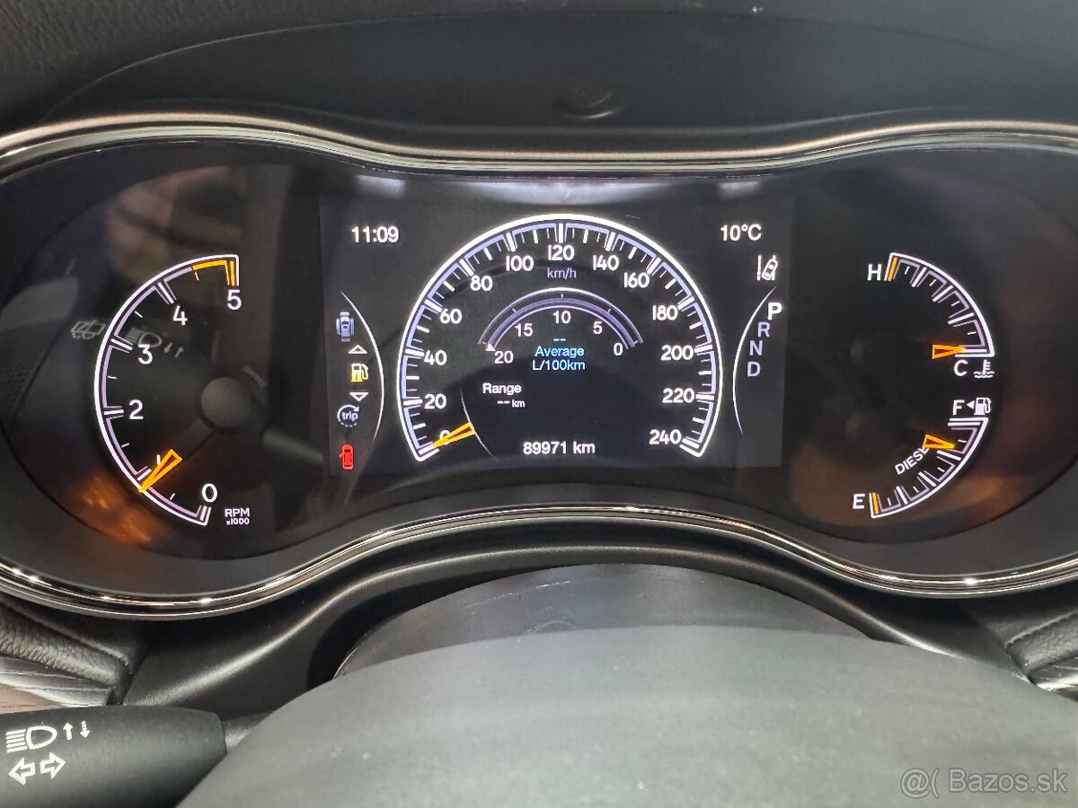 Jeep Grand Cherokee - 9