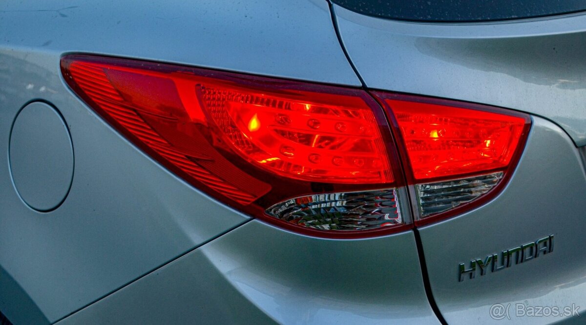 Hyundai ix35 2.0 CRDi VGT Premium 4x4 - 9