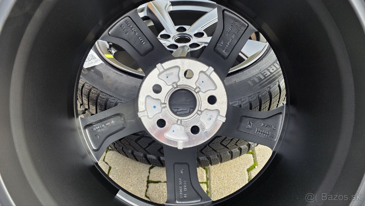 255/45R19 Tesla Y Juniper zimne nove - 9