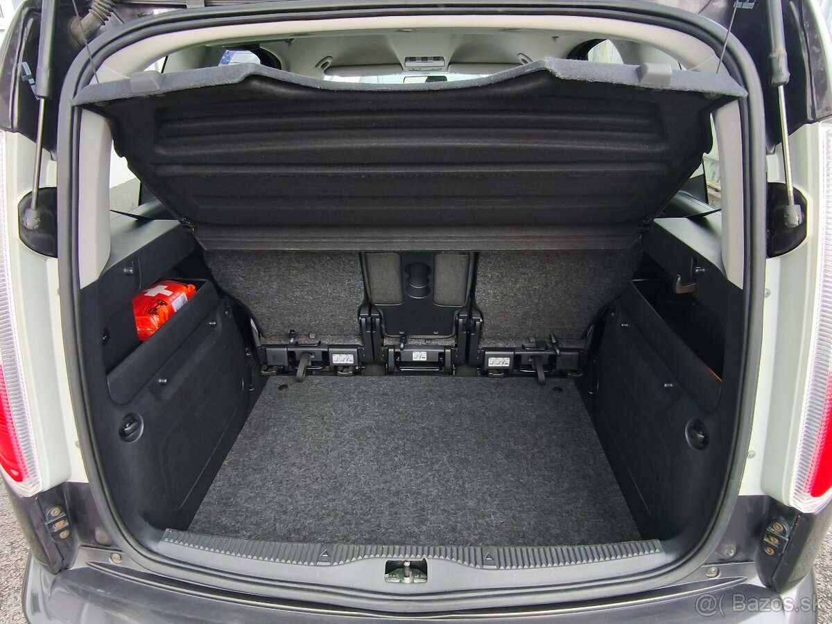 Škoda Roomster 1.2 TSI 63kW Plus Edition - 9