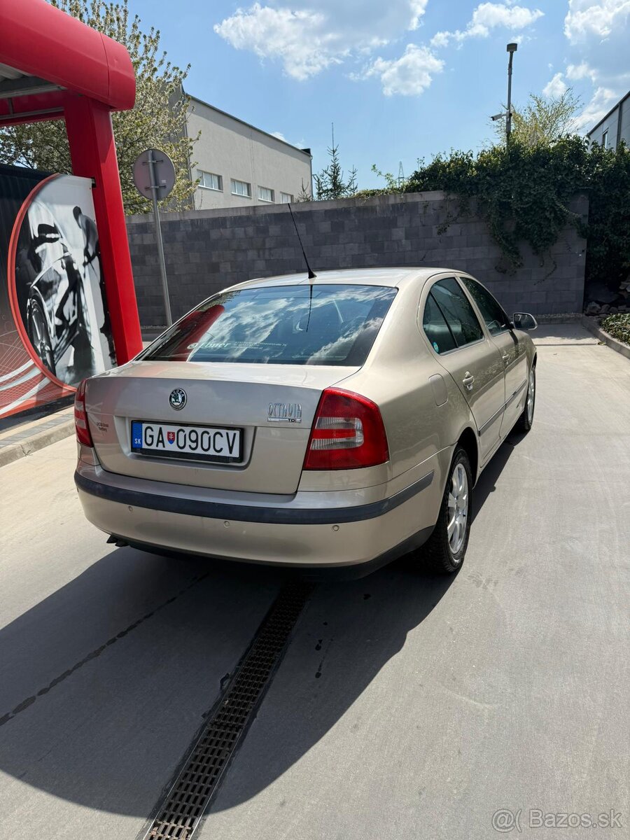 Škoda Octavia II - 9