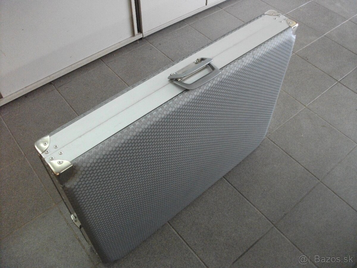 Predám hlinikový-mobilný masérsky/kozmetický stôl. - 9