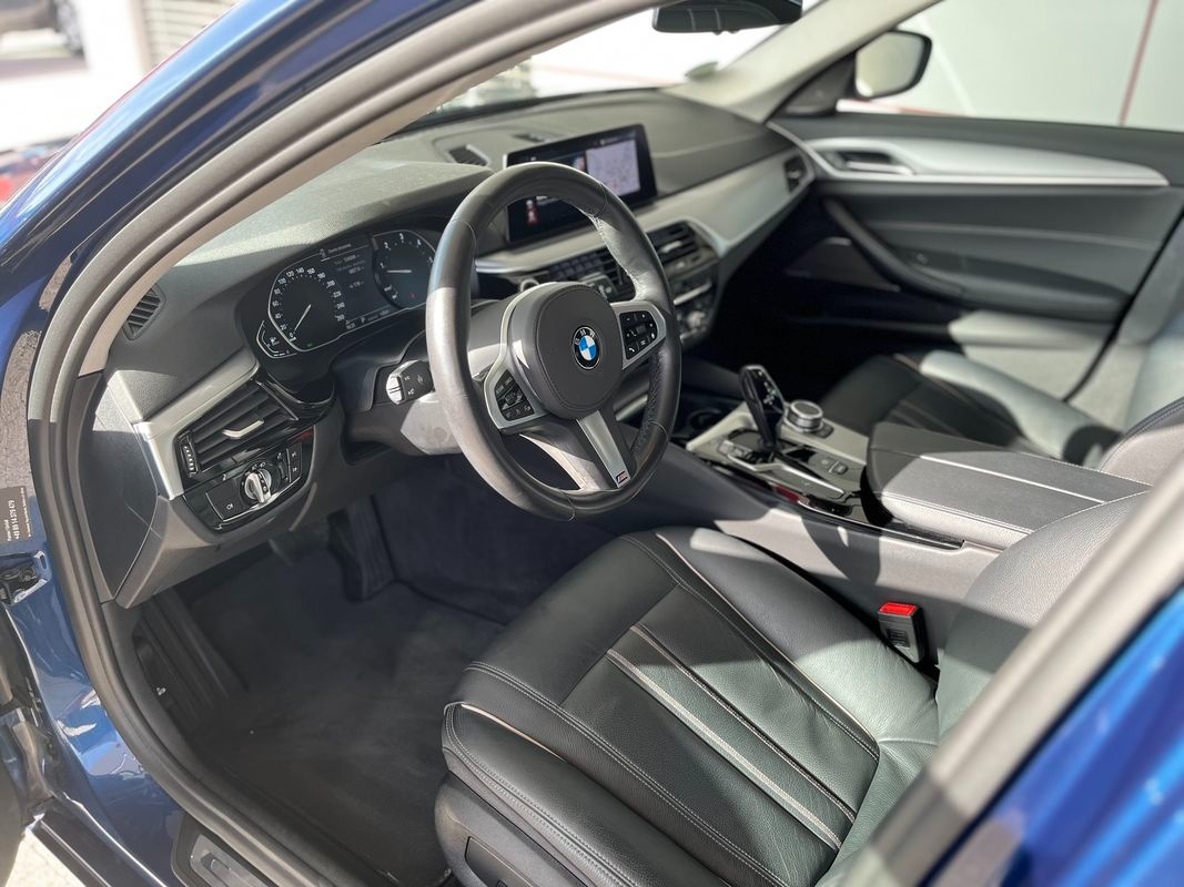 BMW 530d Touring xDrive 210kW AT/8 - 9