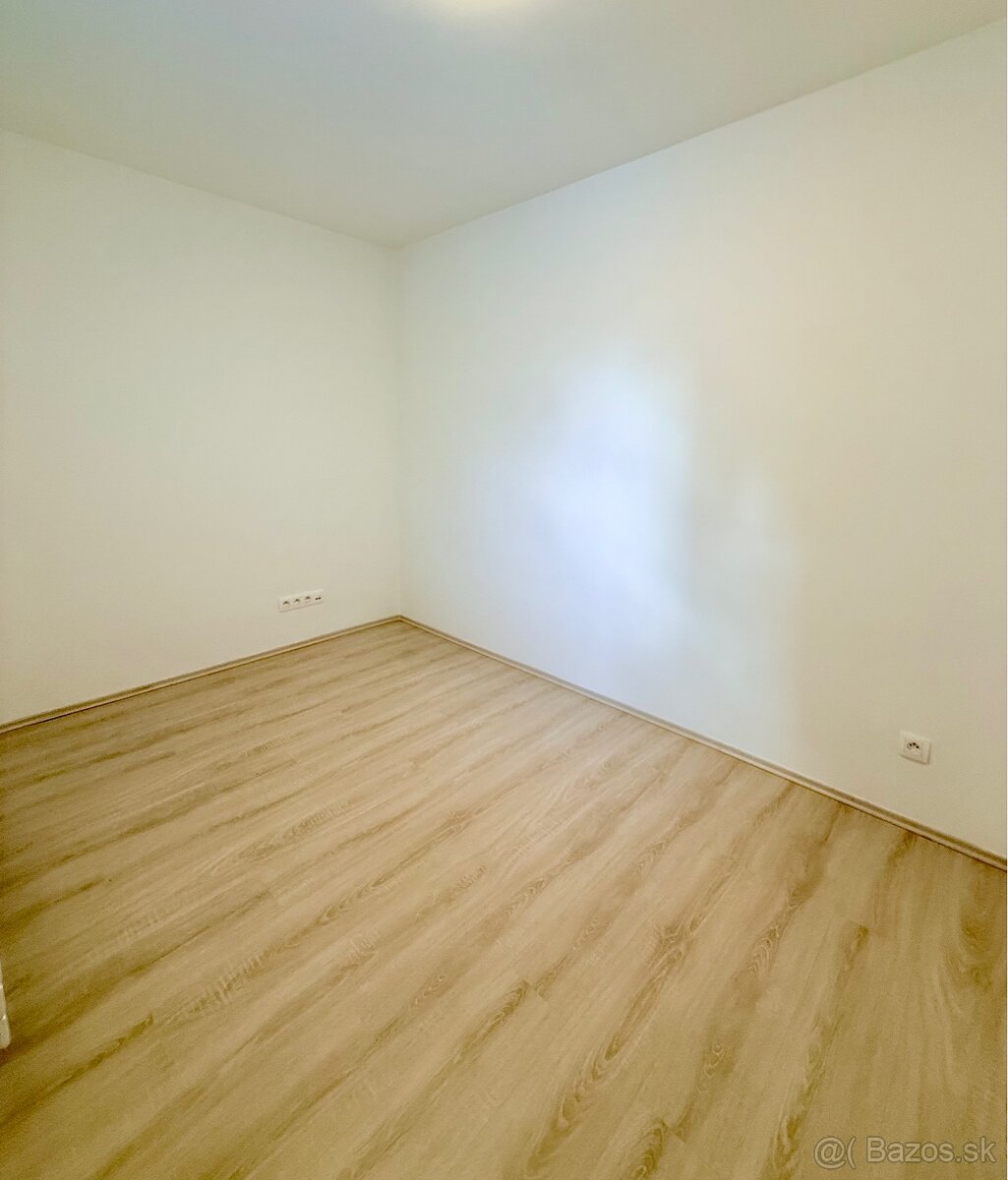 Predaj 4 izb. rodinný dom Mudroňova ulica Bratislava. - 9