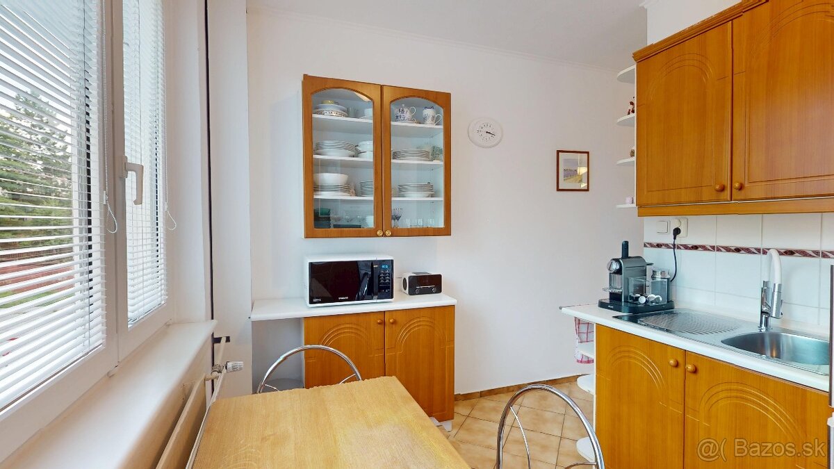 Ihneď voľný udržiavaný 4-izbový byt s lodžiou, 78 m2, Furča - 9