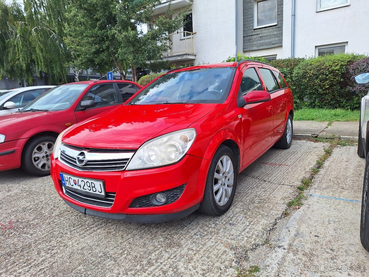 Opel Astra Wagon - 9