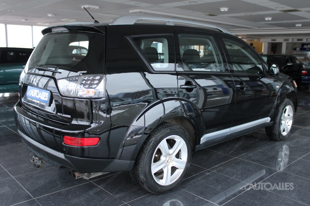 Mitsubishi Outlander 2,0 DiD 103 kW 4WD - 9