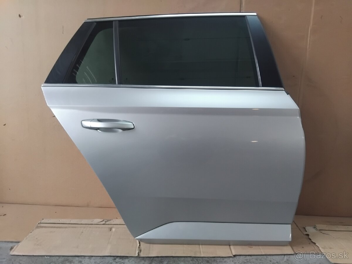 pravé dvere Superb 3 - LA7W 8E8E - 9