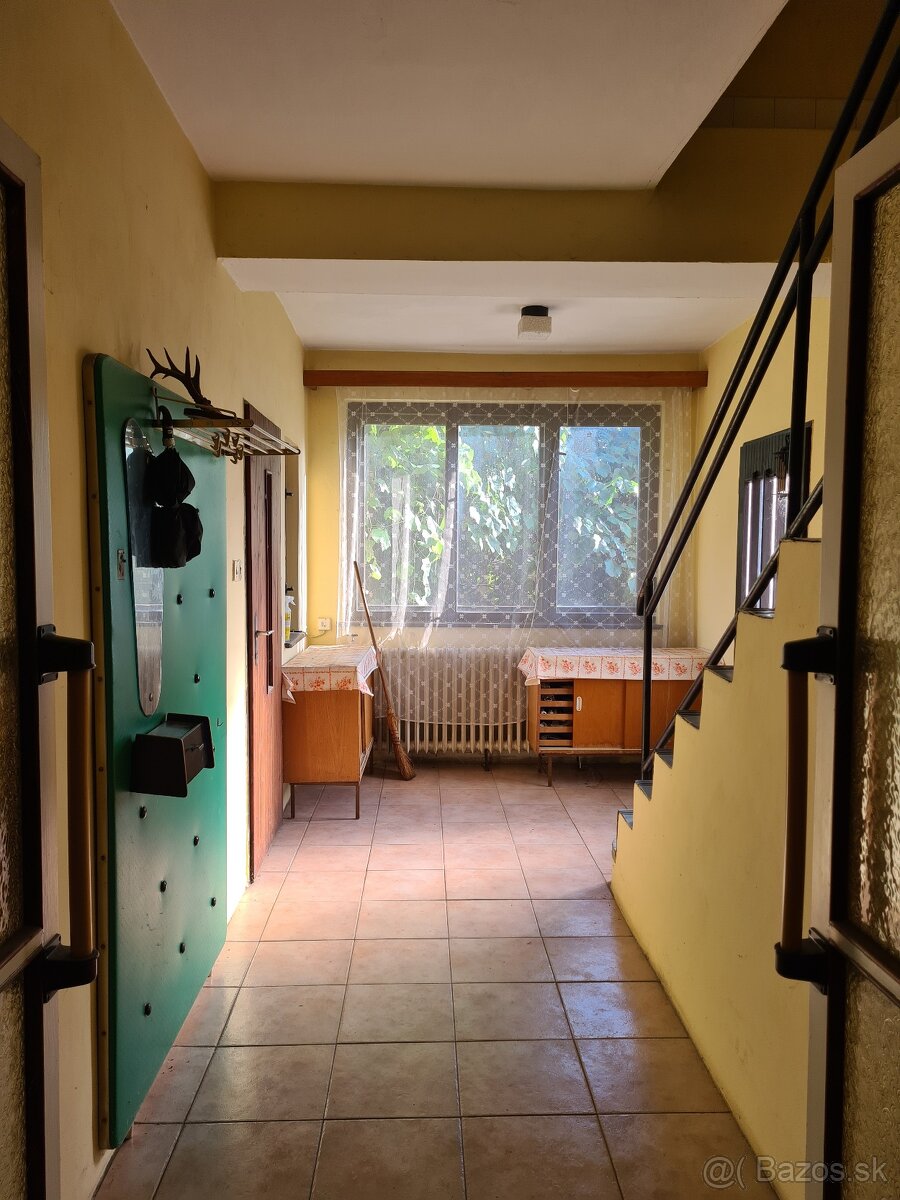 Predám rodinný dom v Púchove - 9