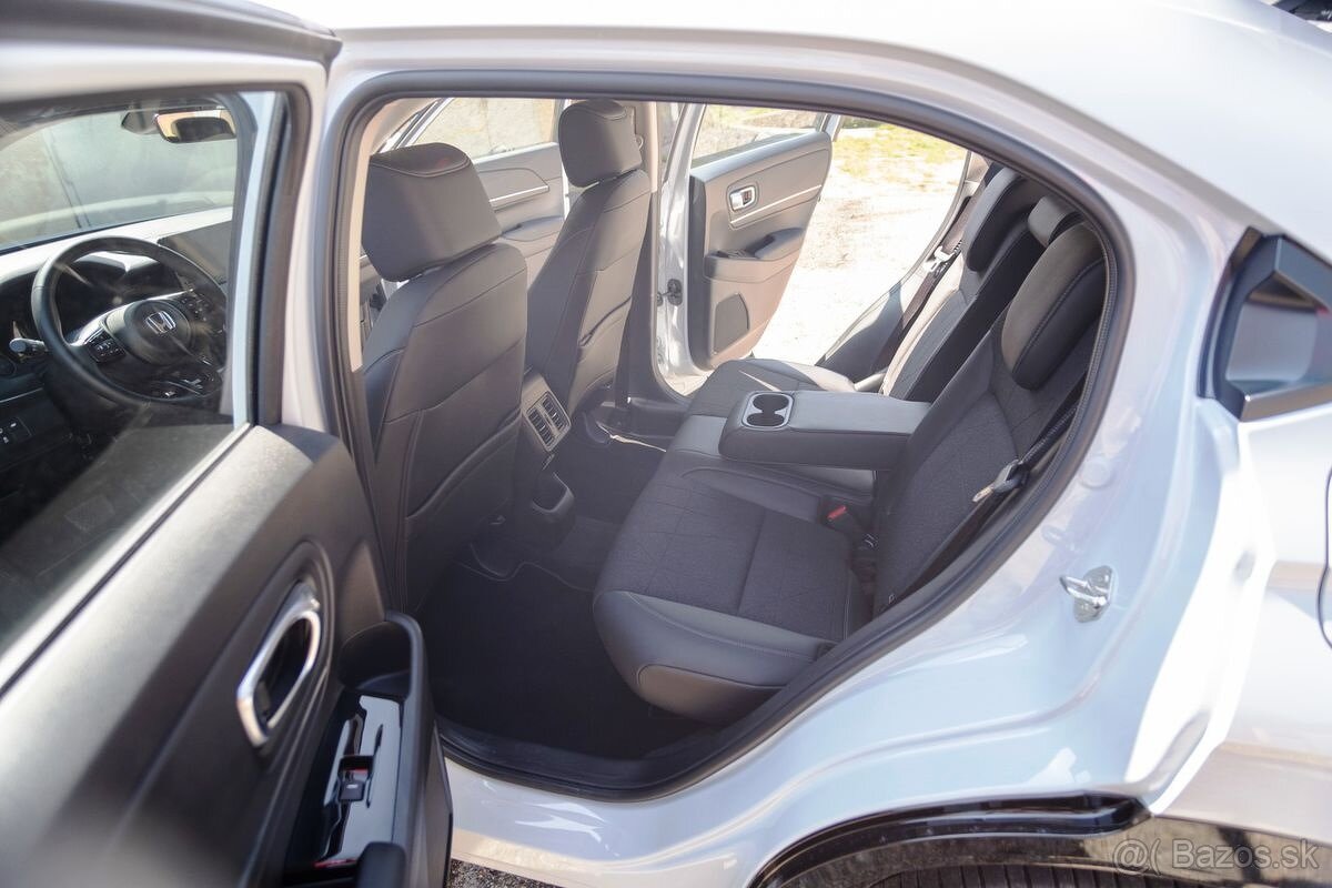 Predám Hondu HR-V e:HEV Advance - 9