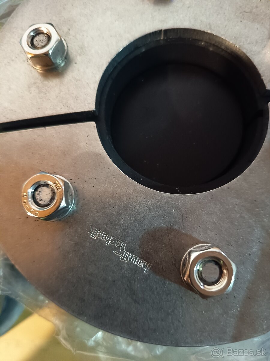 Elektro inštalačný materiál - 9