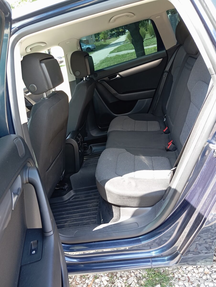 Predám VW Passat variant b7 - 9