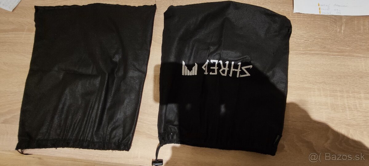 Detske prilby na snowboard alebo lyze - 9