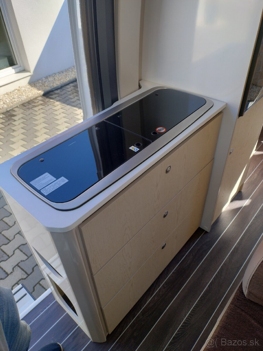 Obytné vozidlo RIMOR - 9