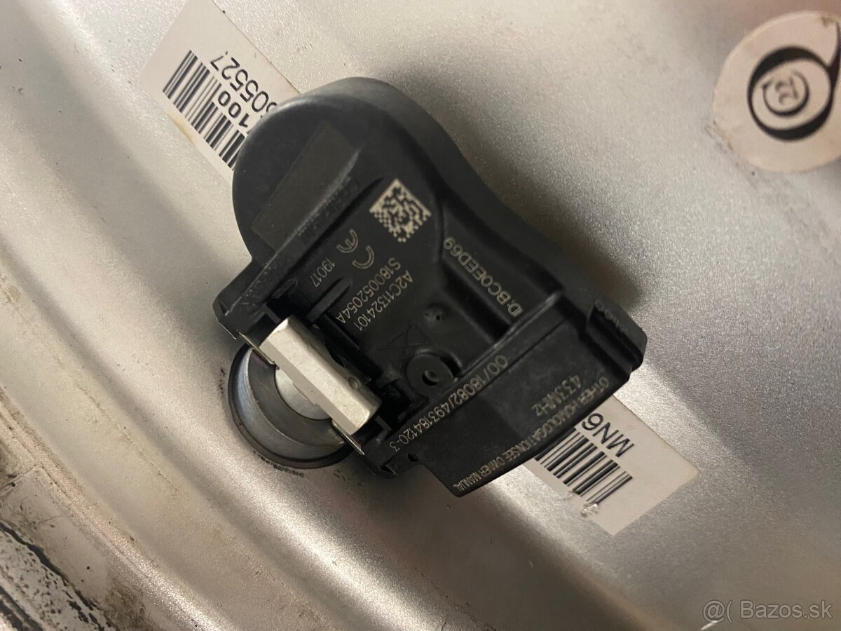 4x100 R16 6,5J ET45 Oxxo Oberon 4 - 9