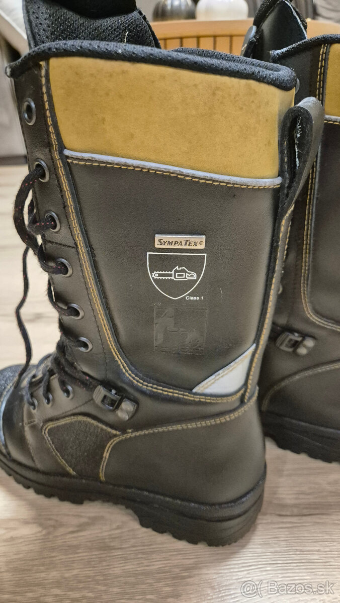 Pilčícke nohavice a obuv Tornado Rosenbauer s protirezem - 9