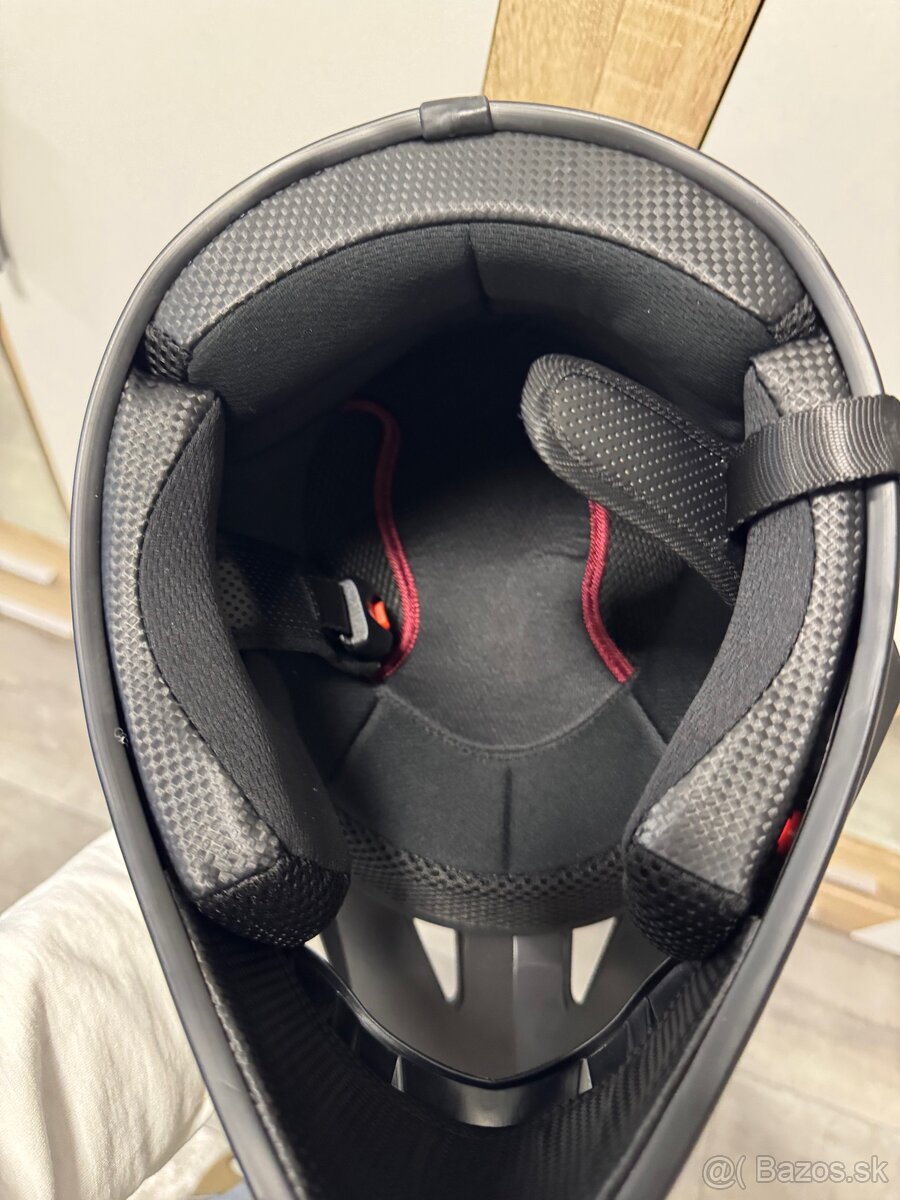 Fox motorkárska prilba - 9