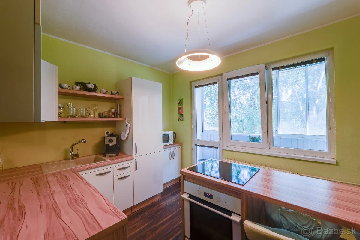 Nepriechodna izba v 3izb byte - 9