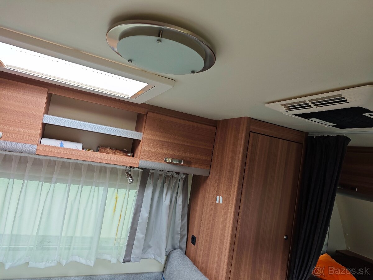 OBYTNÝ PRÍVES WEINSBERG CARAONE 390 QD karavan caravan - 9