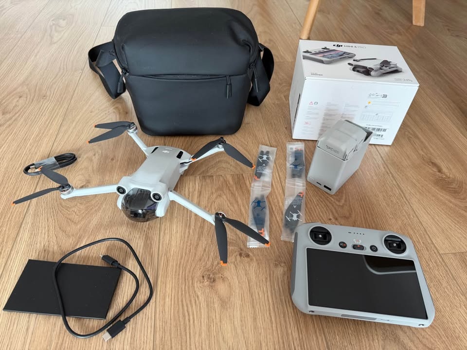 DJI mini 3 Pro / Fly more Combo + RC LCD ovladac - 9