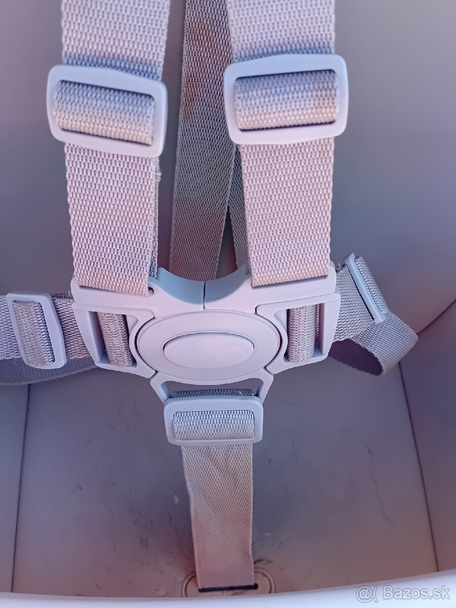 Stolička na kŕmenie - 9