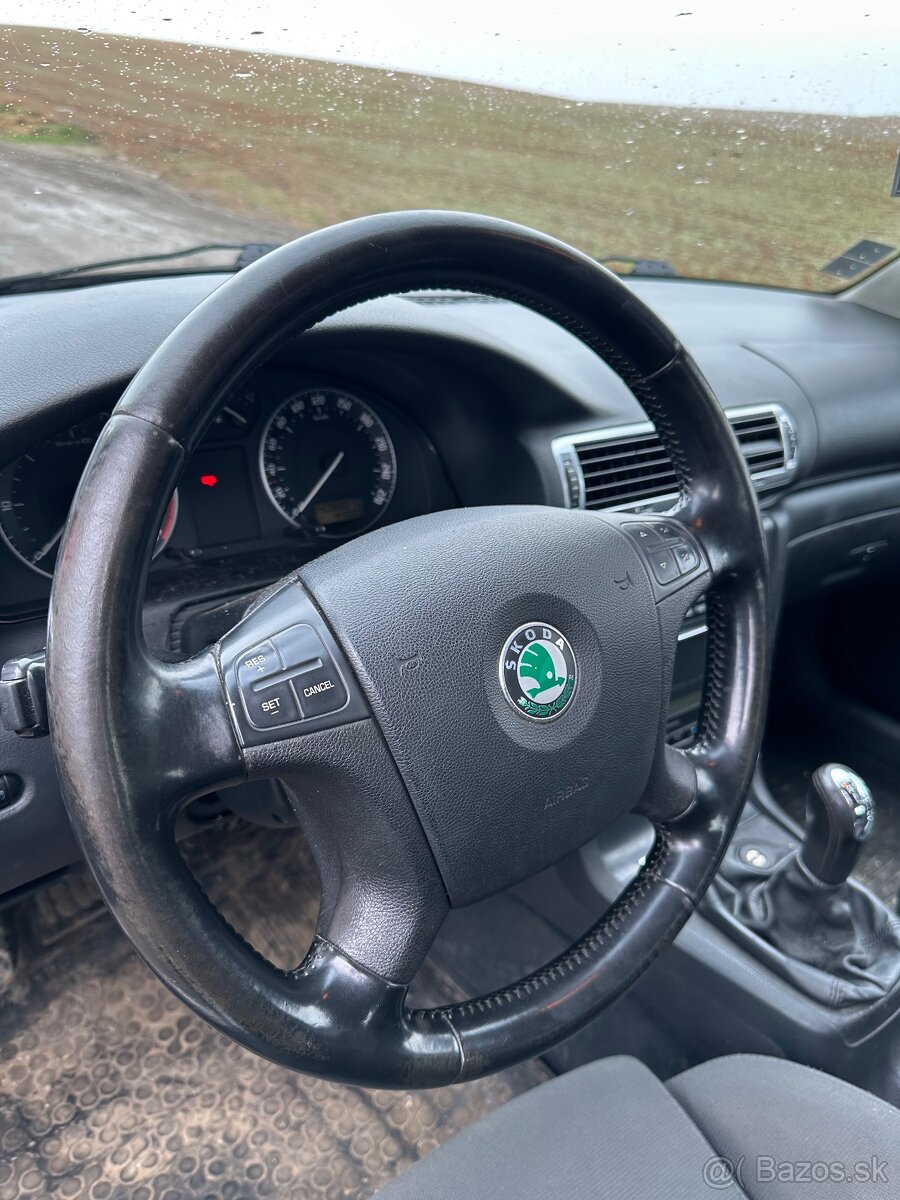 Škoda Superb 2.0 TDi 103kw - 9