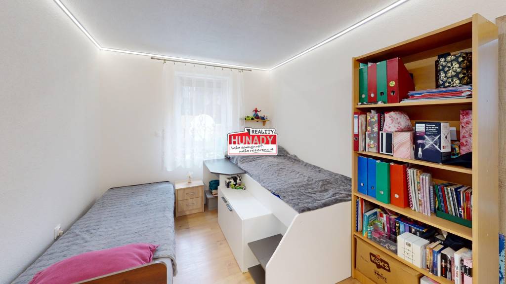 PREDANÉ (120 m²) 2 BYTOVÉ JEDNOTKY (BJ č. 2 - 84 m2) - 9