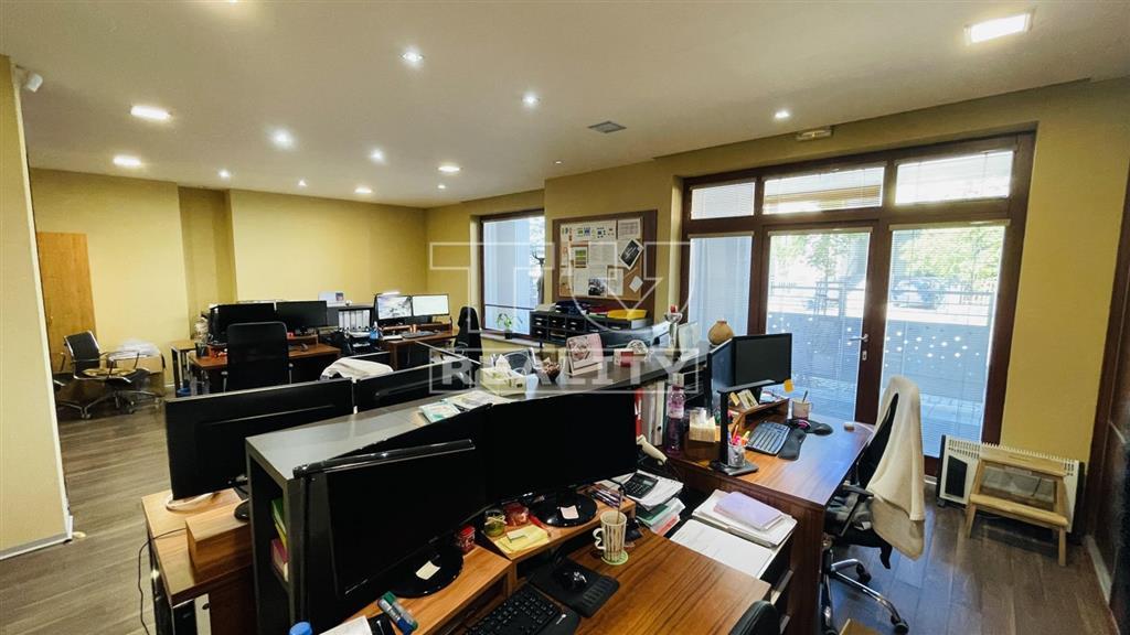 Polyfunkčný objekt na prenájom - 9