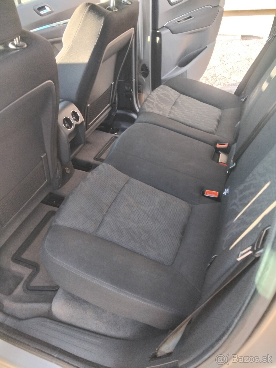 Predám Peugeot 3008 1.6 HDi/82kw r.v 2011 - 9