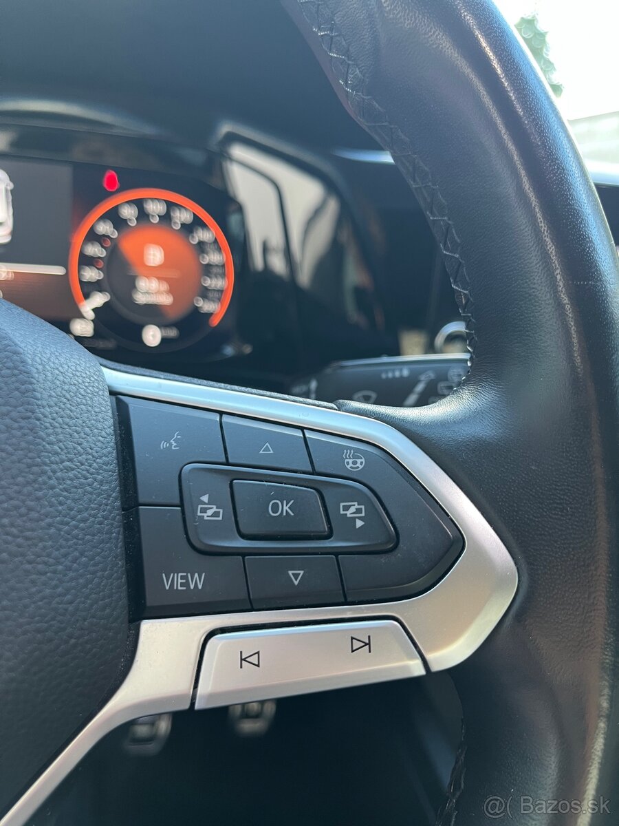 VW GOLF VIII Variant 2.0TDI - 9