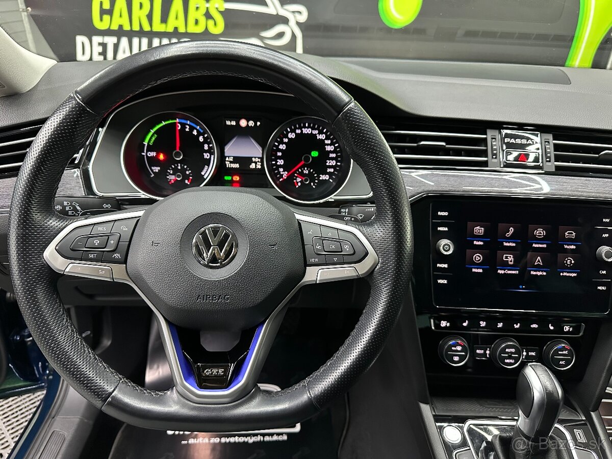 Volkswagen Passat GTE 2020 - 9