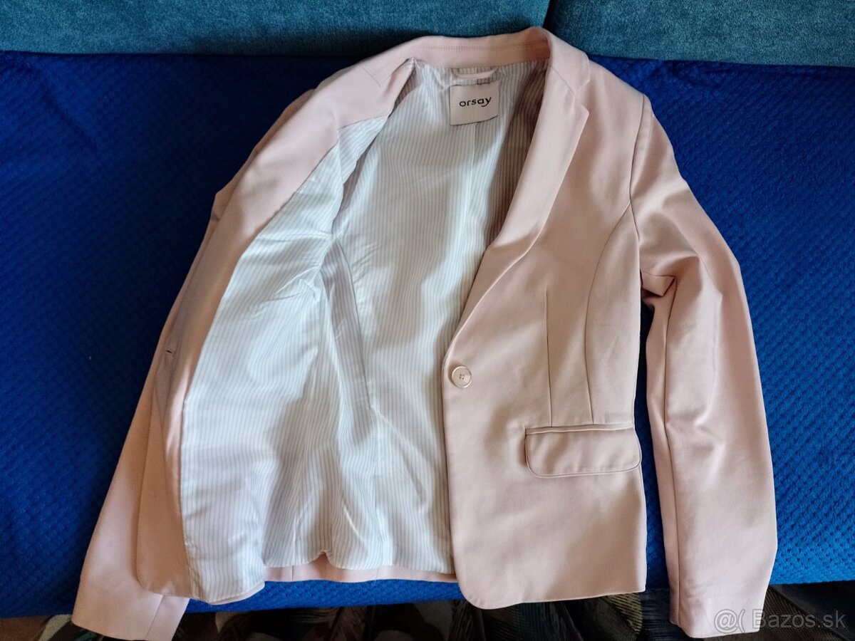 Dámske sačká a bundička v.S - 9