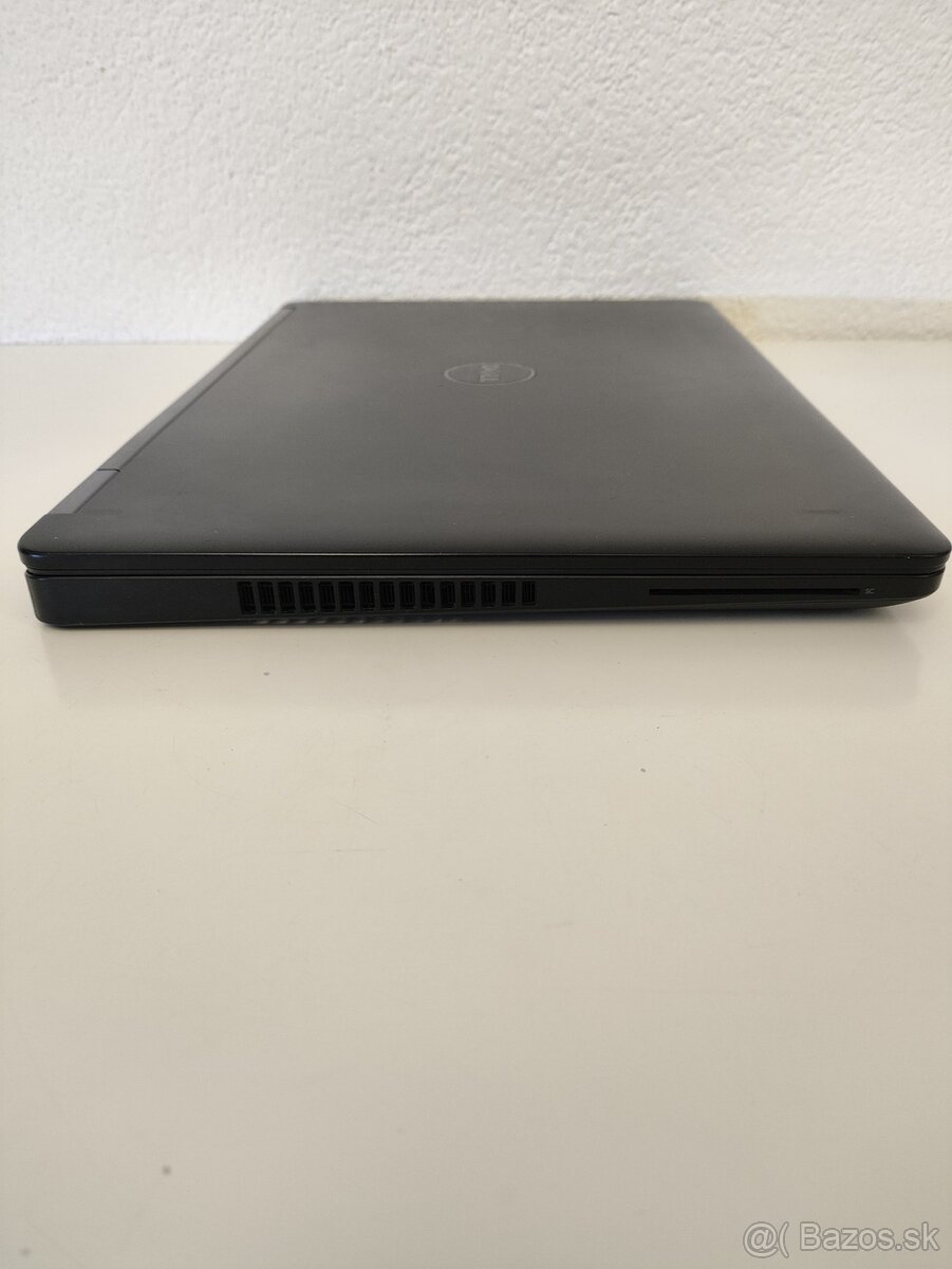 Dell Latitude 5570 | Intel Core i5 • 16 GB RAM • 256 GB SSD - 9