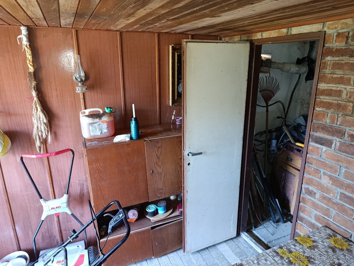 Predám alebo prenájmem zahradnú chatku - 9