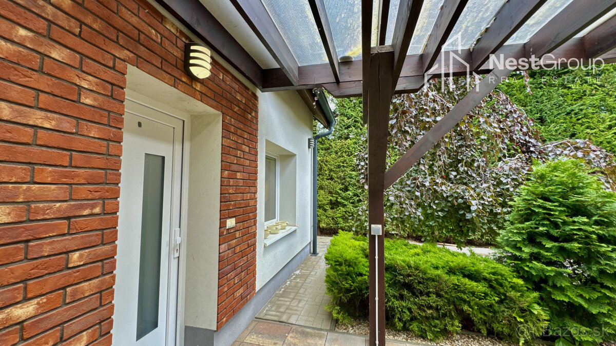 ZNÍŽENÁ CENA RD so záhradou a garážou, Gruzínska ulica-Priev - 9