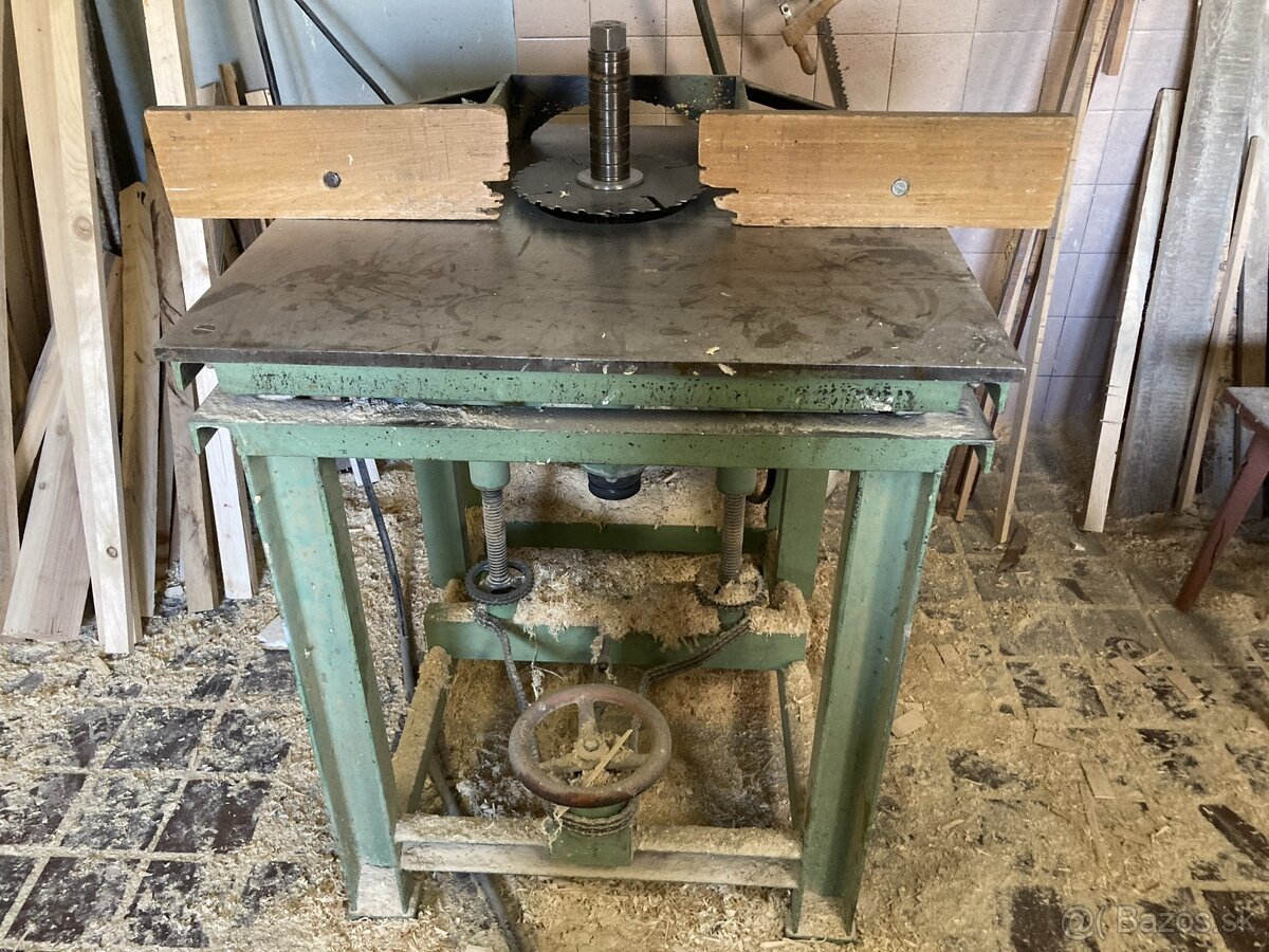 Drevoobrábacie stroje - 9