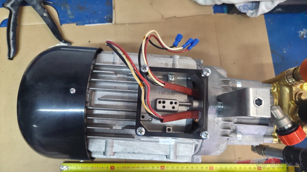 Elektromotor 400v/230v 7.5 A - 9